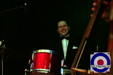 Cherry Casino and The Gamblers (D) Rocking Ballroom Bop - McCormacks Ballroom, Leipzig 06. Maerz 2009 (14).jpg